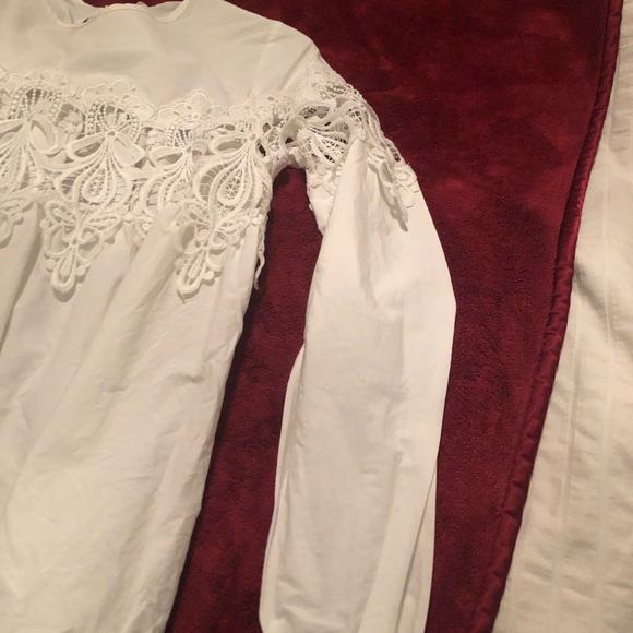 Spain B / White beautiful Dress sleeves handmade, Dress is in New condition - Picture 4 of 15
